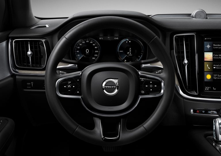 New Volvo V60 Cross Country interior