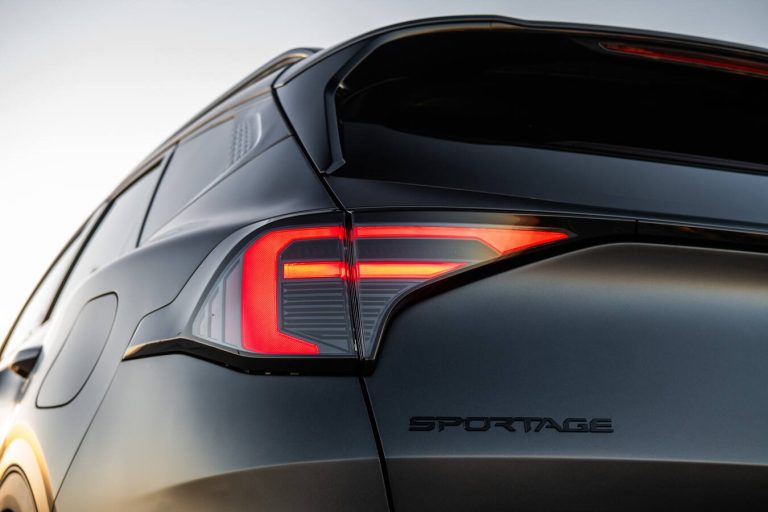 2026 Sportage PHEV